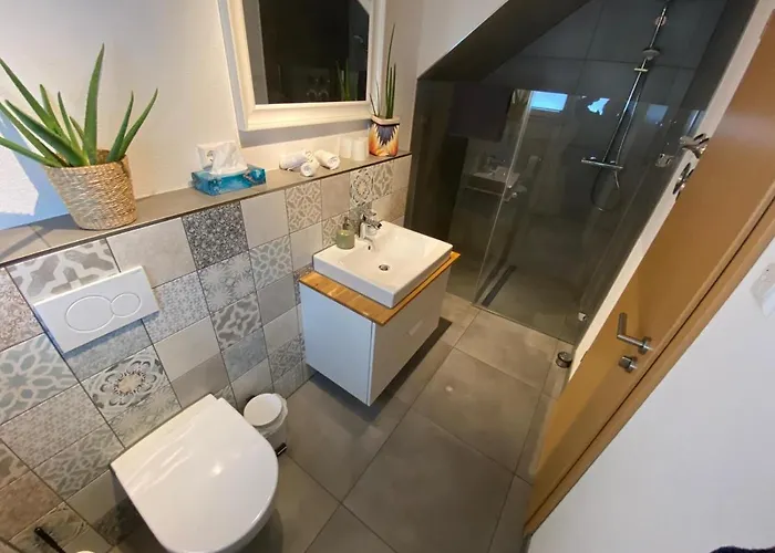 Lägenhet Small Modern Flat With Personal Touch