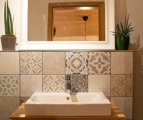 Small Modern Flat With Personal Touch Апартаменты